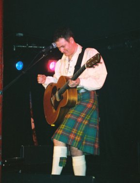 Nick at Edinburgh Venue, 26 April 2001 - photo by PLC